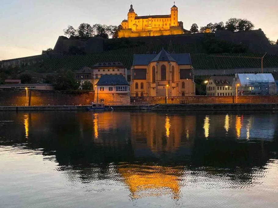 Ferienwohnung Weinbergsblick Optimale Stadtnaehe Ochsenfurt Zewnętrze zdjęcie